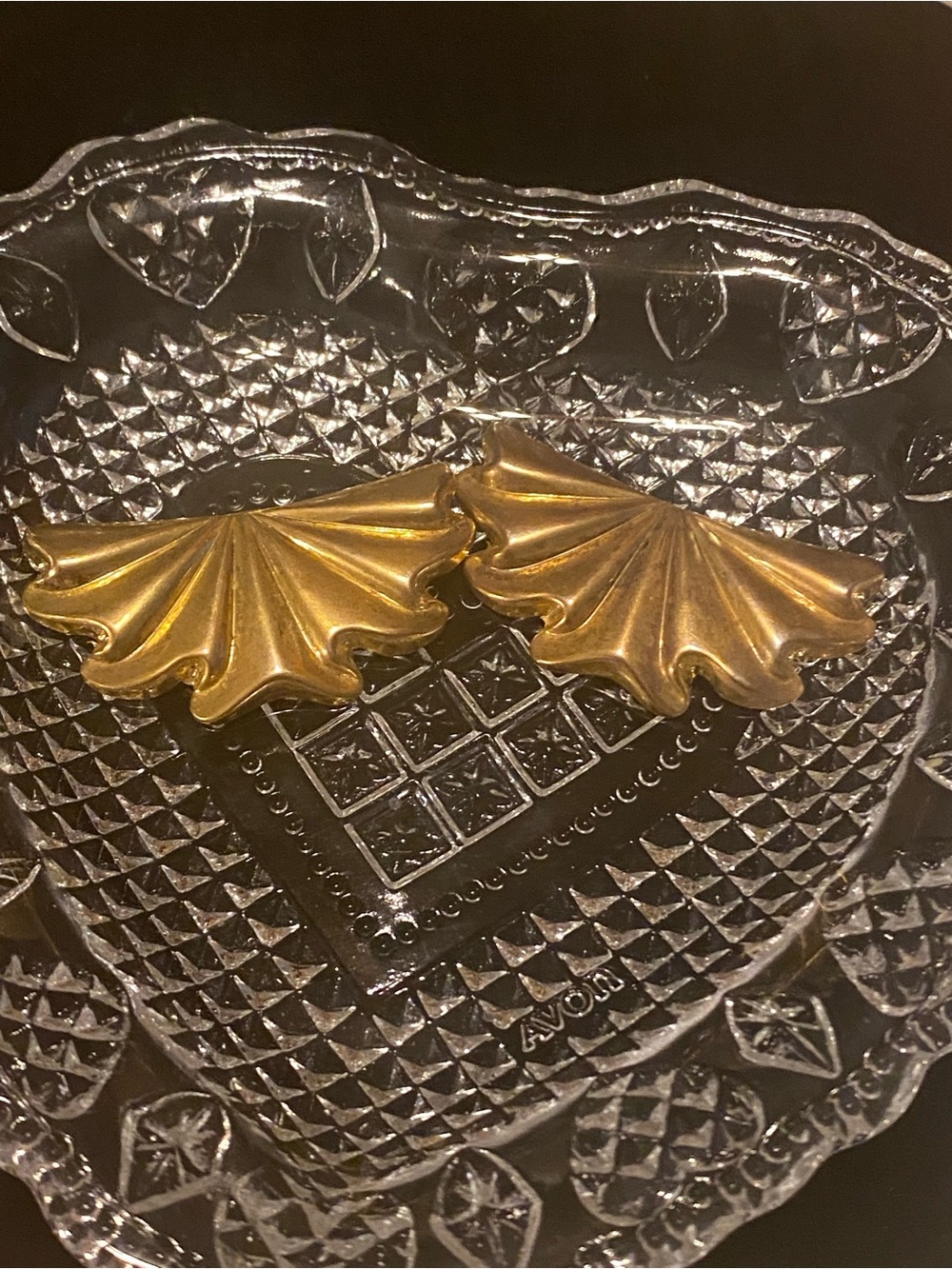 Vintage BLUETTE France Gold Fan Shoe Clips Scalloped Shell 80s 90s Signed